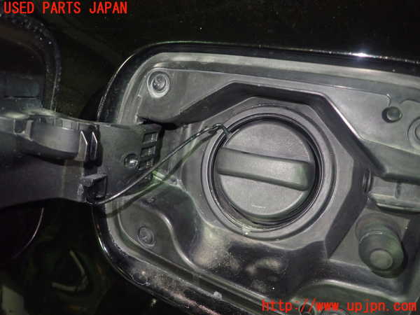 1UPJ-32741690]レクサス・GS350(GRL10)フューエルリッド 中古_m0003.jpg