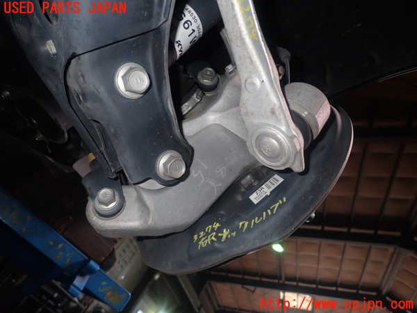 1UPJ-32744300]レクサス・GS350(GRL10)右リアナックルハブ 中古_m0002.jpg