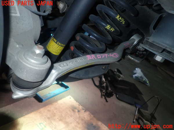 1UPJ-32745227]レクサス・GS350(GRL10)左リアロアアーム2 中古_m0001.jpg