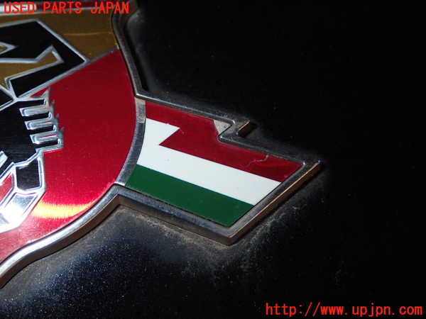 5UPJ-32751631]アバルト・500(312141)エンブレム1 中古_m0003.jpg
