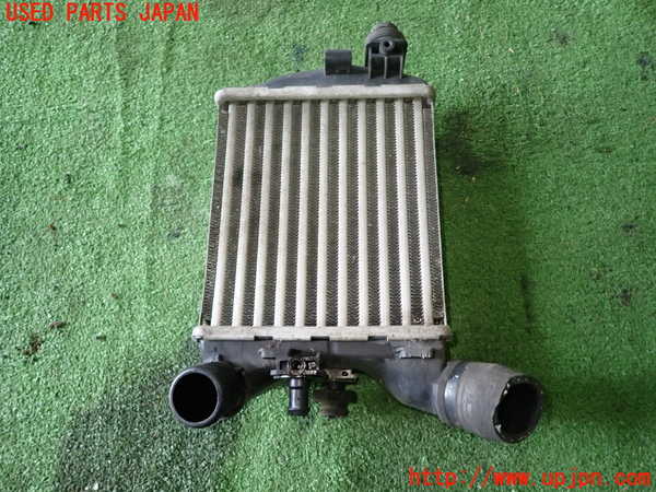 1UPJ-32752451]アバルト・500(312141)インタークーラー1 (右側) 中古_m0004.jpg