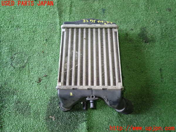 1UPJ-32752452]アバルト・500(312141)インタークーラー2 (左側) 中古_m0001.jpg