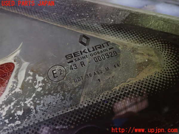 1UPJ-32771380]ルノー・アルピーヌ V6 ターボ(GTA)(D501)右クォーターガラス M44 中古_m0002.jpg