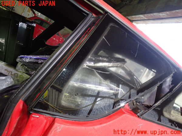 5UPJ-32771372]ルノー・アルピーヌ V6 ターボ(GTA)(D501)左サイドセンターガラス M44 中古_m0001.jpg
