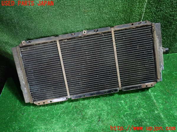 1UPJ-32772321]ルノー・アルピーヌ V6 ターボ(GTA)(D501)ラジエーター1 中古_m0004.jpg