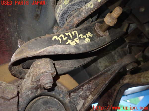 1UPJ-32775126]ルノー・アルピーヌ V6 ターボ(GTA)(D501)右フロントアッパーアーム1 中古_m0001.jpg