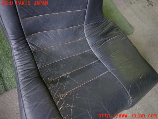1UPJ-32777385]ルノー・アルピーヌ V6 ターボ(GTA)(D501)リアシート 中古_m0003.jpg