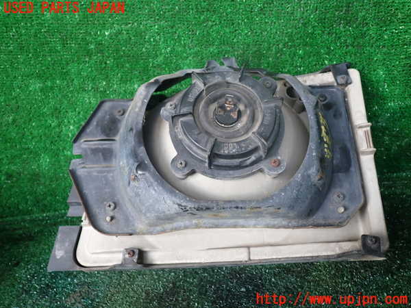 1UPJ-32781130]ビッグホーン(UBS73GW)右ヘッドライト ハロゲン 中古_m0003.jpg
