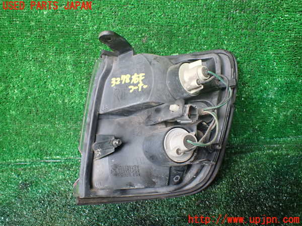 1UPJ-32781150]ビッグホーン(UBS73GW)右コーナーランプ 中古_m0004.jpg