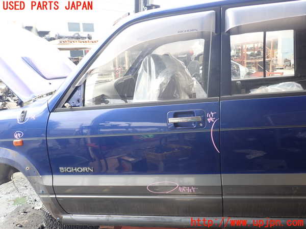 1UPJ-32781260]ビッグホーン(UBS73GW)左前ドア ASAHI M284 中古_m0001.jpg