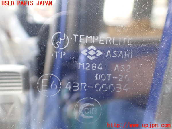 1UPJ-32781260]ビッグホーン(UBS73GW)左前ドア ASAHI M284 中古_m0005.jpg