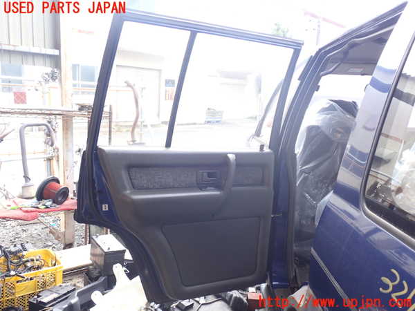 1UPJ-32781320]ビッグホーン(UBS73GW)左後ドア ASAHI M284 中古_m0004.jpg