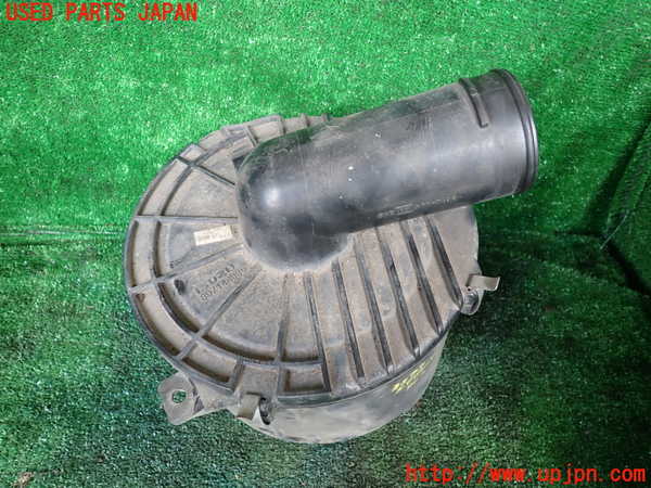 1UPJ-32782560]ビッグホーン(UBS73GW)エアクリーナーボックス 中古_m0001.jpg