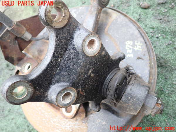 1UPJ-32784295]ビッグホーン(UBS73GW)左フロントナックルハブ 中古_m0003.jpg
