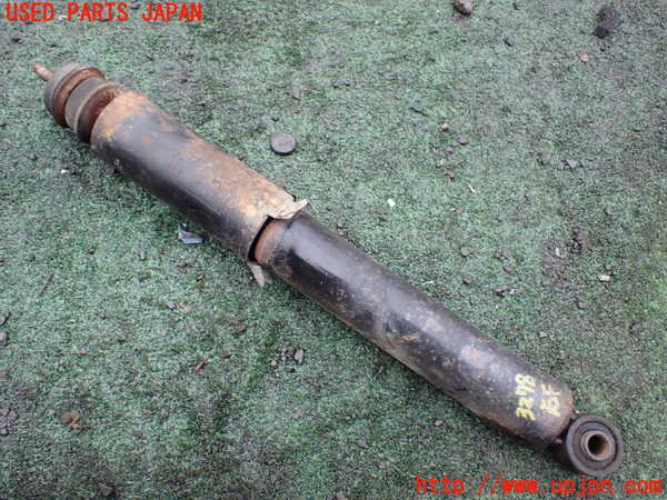 1UPJ-32785060]ビッグホーン(UBS73GW)右フロントショックアブソーバー 中古_m0001.jpg