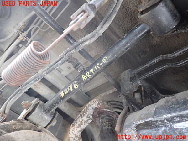 1UPJ-32785146]ビッグホーン(UBS73GW)右リアアッパーアーム1 中古_m0001.jpg