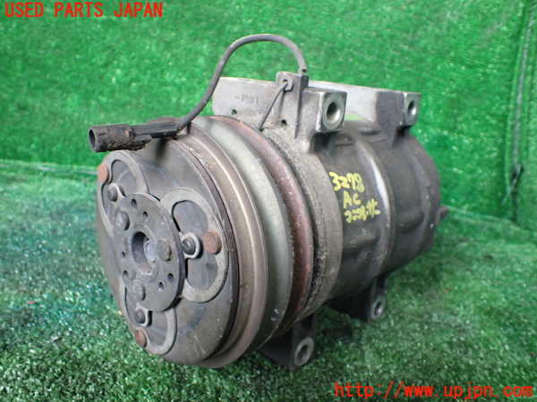 1UPJ-32786025]ビッグホーン(UBS73GW)エアコンコンプレッサー 中古_m0001.jpg