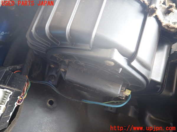 5UPJ-32786081]ビッグホーン(UBS73GW)エバポレーター1 中古_m0003.jpg
