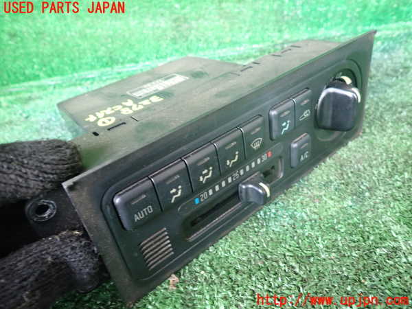 1UPJ-32786066]ビッグホーン(UBS73GW)エアコンスイッチ1 中古_m0002.jpg