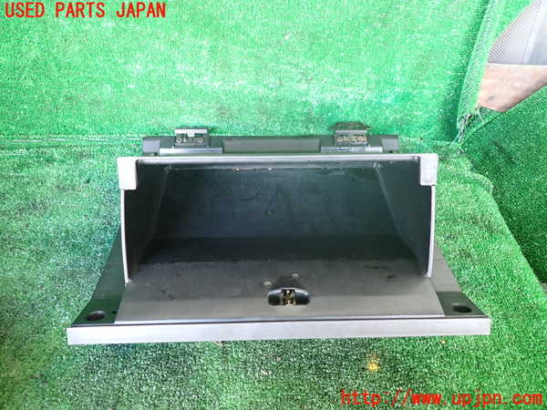 1UPJ-32787516]ビッグホーン(UBS73GW)グローブボックス1 中古_m0003.jpg