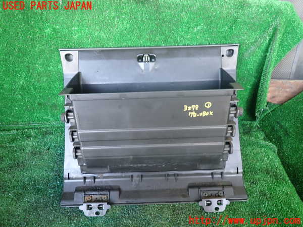 1UPJ-32787516]ビッグホーン(UBS73GW)グローブボックス1 中古_m0004.jpg