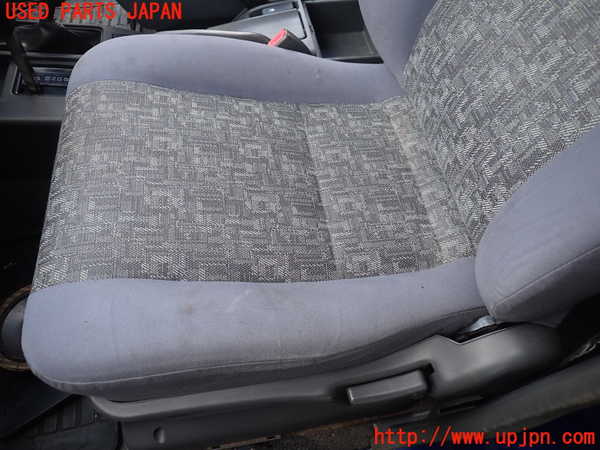 1UPJ-32787065]ビッグホーン(UBS73GW)助手席シート 中古_m0003.jpg
