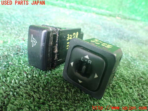 1UPJ-32786280]ビッグホーン(UBS73GW)ミラースイッチ 中古_m0001.jpg