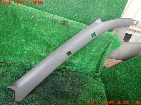 1UPJ-32787655]ビッグホーン(UBS73GW)右フロントピラートリム 中古_m0001.jpg