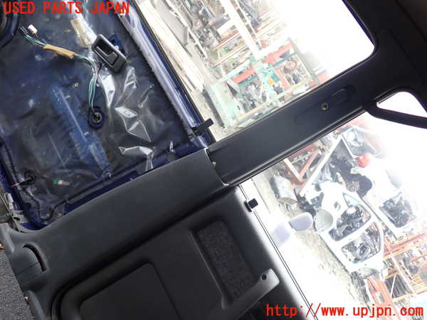 1UPJ-32787665]ビッグホーン(UBS73GW)右センターピラートリム 中古_m0001.jpg