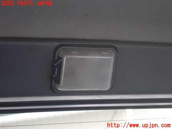 1UPJ-32786413]ビッグホーン(UBS73GW)ルームランプ3 (ラゲッジ) 中古_m0001.jpg