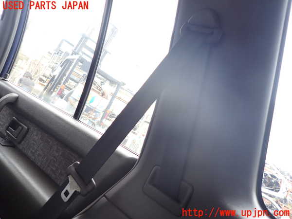 1UPJ-32787155]ビッグホーン(UBS73GW)右2列目シートベルト 中古_m0001.jpg