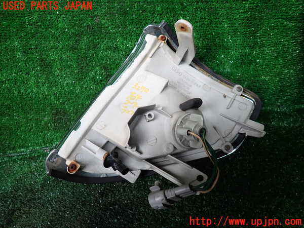 1UPJ-32791150]ランクルプラド(KZJ71W)右コーナーランプ 中古_m0002.jpg