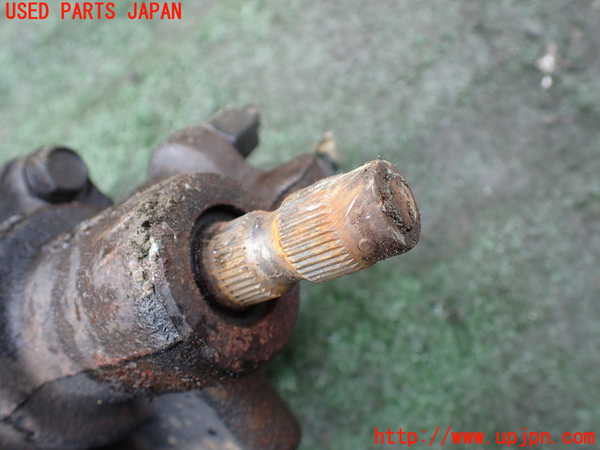 1UPJ-32794235]ランクルプラド(KZJ71W)パワステギアボックス 中古_m0003.jpg