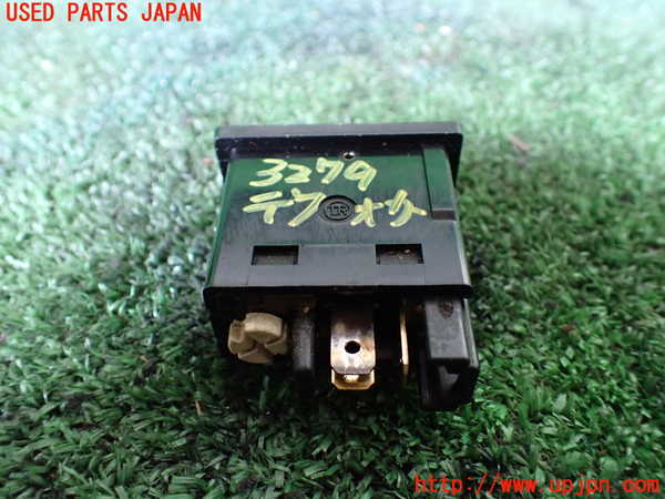 1UPJ-32796300]ランクルプラド(KZJ71W)デフォッガースイッチ 中古_m0002.jpg