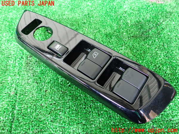 1UPJ-32806240]デリカミニ(B34A)右前パワーウィンドウスイッチ 中古_m0001.jpg