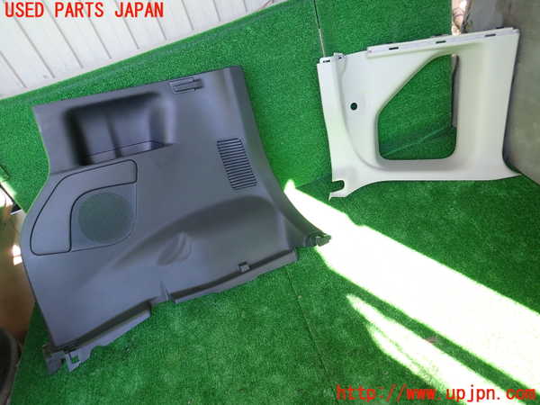 1UPJ-32807675]デリカミニ(B34A)右リアピラートリム 中古_m0001.jpg