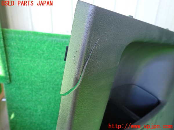 1UPJ-32807675]デリカミニ(B34A)右リアピラートリム 中古_m0002.jpg