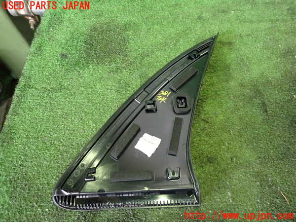 2UPJ-32811382]フィアット・600e(FH1FI)左クォーターガラス 中古_m0002.jpg