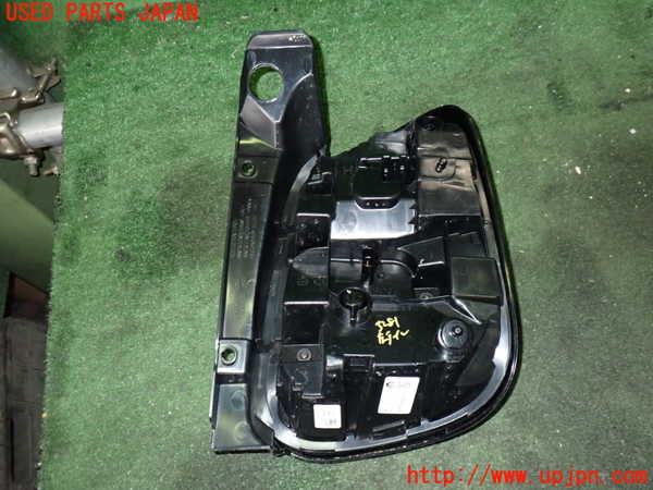 2UPJ-32811536]フィアット・600e(FH1FI)左テールランプ 中古_m0002.jpg