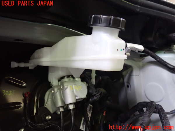 2UPJ-32814050]フィアット・600e(FH1FI)ブレーキマスターシリンダー 中古_m0001.jpg