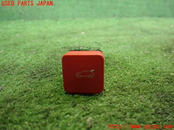 2UPJ-32816309]フィアット・600e(FH1FI)スイッチ4(トランク) 中古_m0001.jpg