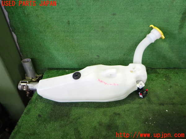 2UPJ-32816791]フィアット・600e(FH1FI)ウォッシャータンク1 中古_m0001.jpg