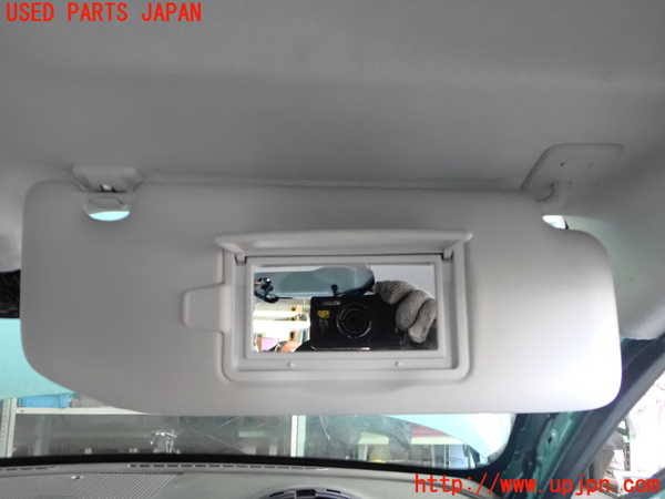 2UPJ-32817625]フィアット・600e(FH1FI)室内サンバイザー右側 中古_m0002.jpg