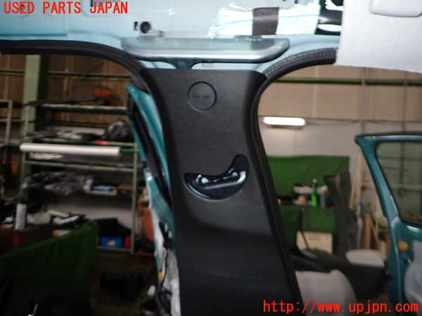 2UPJ-32817670]フィアット・600e(FH1FI)左センターピラートリム 中古_m0002.jpg