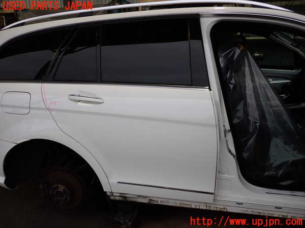 2UPJ-32821290]ベンツ C180 ステーションワゴン(204249)(S204)右後ドア (43R-00049 M25) 中古_m0001.jpg