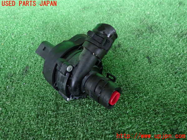 2UPJ-32822110]ベンツ C180 ステーションワゴン(204249)(S204)ウォーターポンプ 中古_m0002.jpg