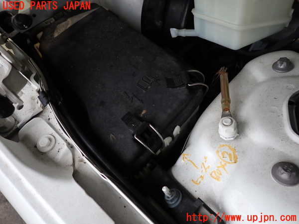 2UPJ-32826742]ベンツ C180 ステーションワゴン(204249)(S204)ヒューズボックス2 中古_m0001.jpg