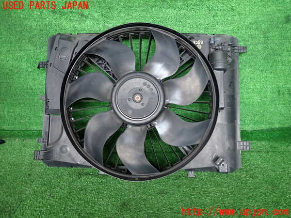 2UPJ-32826836]ベンツ C180 ステーションワゴン(204249)(S204)電動ファン1 中古_m0001.jpg