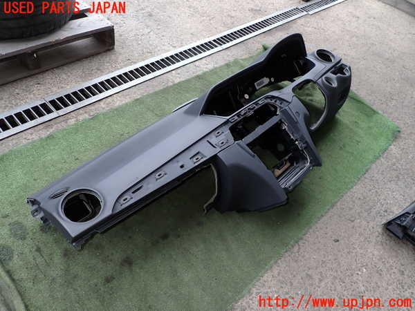 2UPJ-32827505]ベンツ C180 ステーションワゴン(204249)(S204)ダッシュボード 中古_m0002.jpg