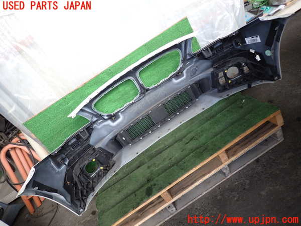 2UPJ-32831010]BMW アクティブハイブリッド5 F10(AH5)(FZ35)フロントバンパー 中古_m0005.jpg